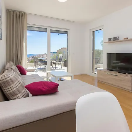 Royal 2 Apartman